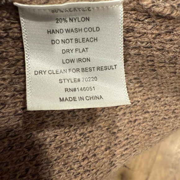 Monteau Women's Tan/Brown Coat - Picture 9 of 9